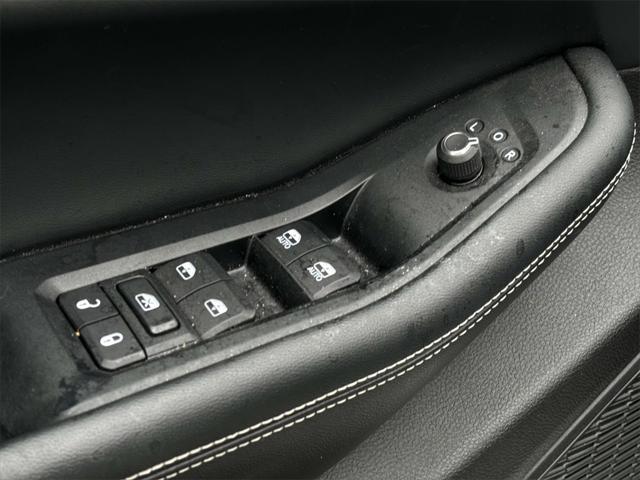used 2023 Jeep Grand Cherokee car, priced at $26,900