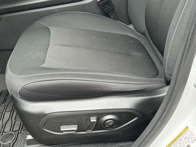 used 2023 Jeep Grand Cherokee car, priced at $26,900