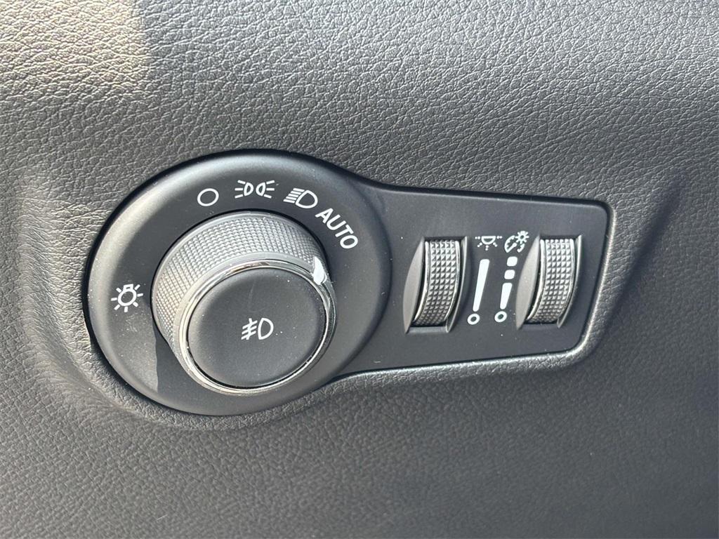 used 2024 Jeep Compass car, priced at $27,468