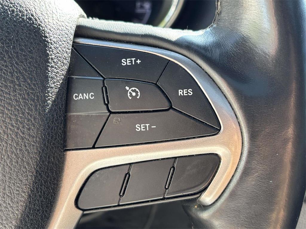 used 2018 Jeep Grand Cherokee car, priced at $17,350