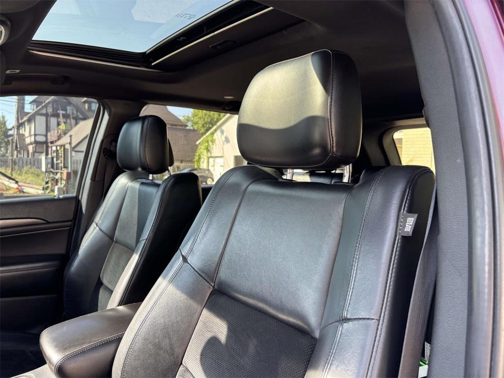 used 2018 Jeep Grand Cherokee car, priced at $17,350