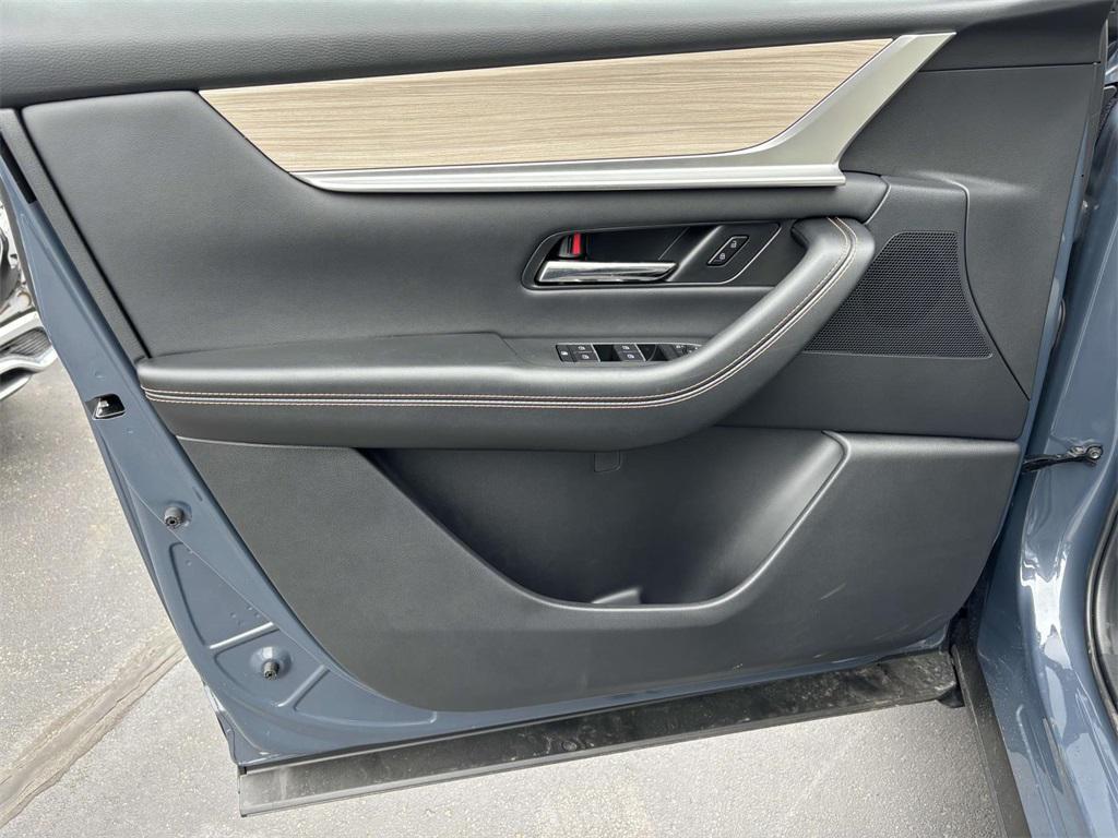new 2025 Mazda CX-70 PHEV car, priced at $54,730
