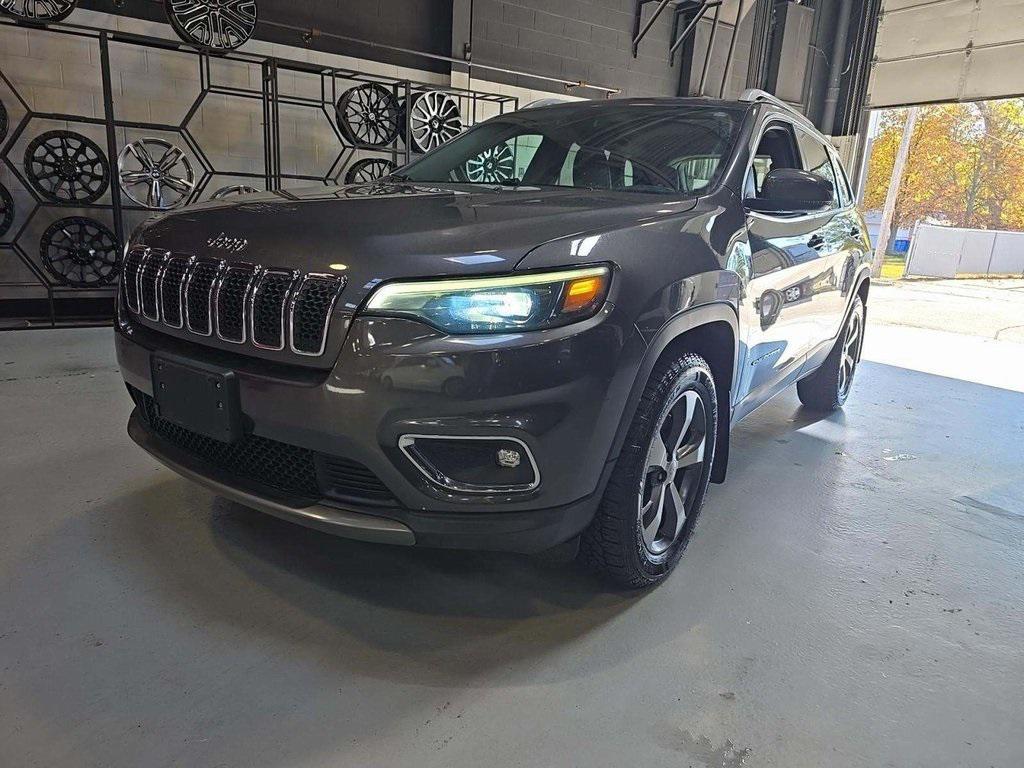used 2019 Jeep Cherokee car, priced at $19,990
