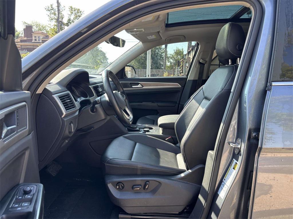 used 2021 Volkswagen Atlas car, priced at $16,195