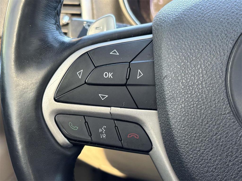 used 2014 Jeep Grand Cherokee car, priced at $11,179