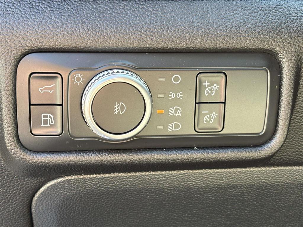 used 2021 Ford Explorer car, priced at $25,015