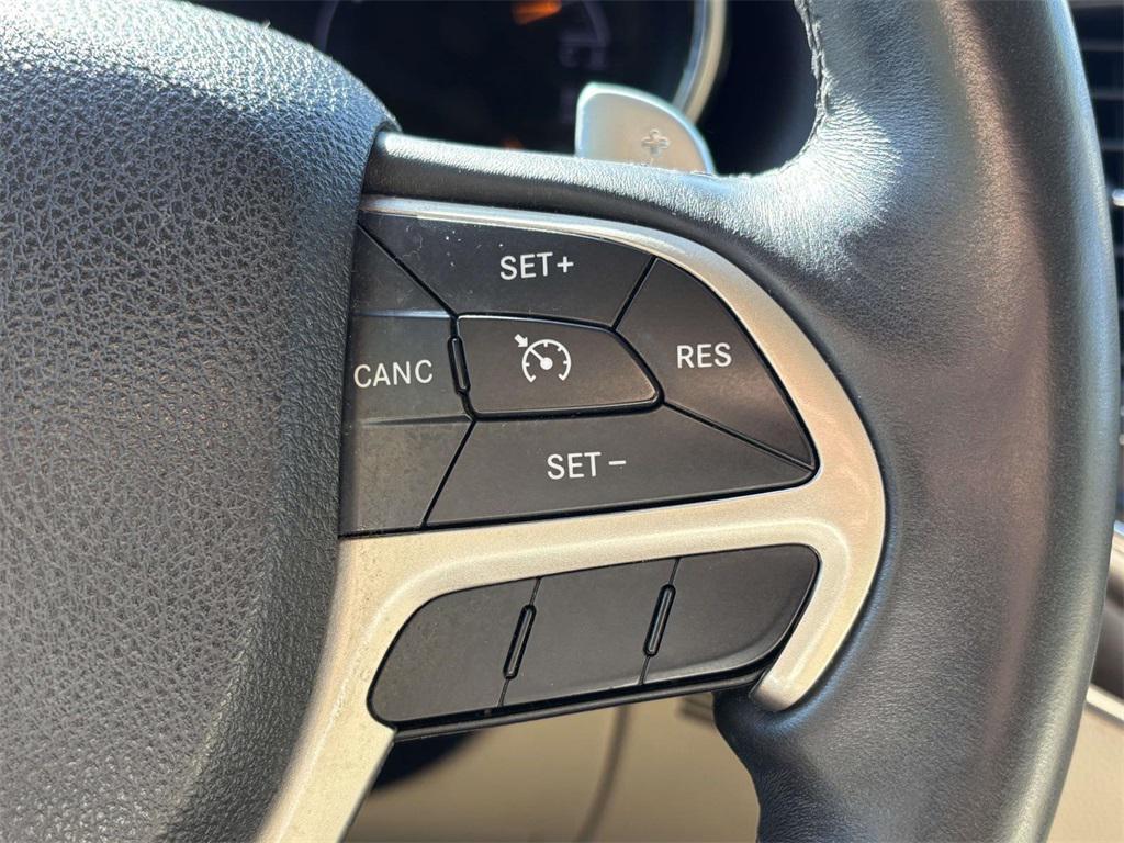 used 2014 Jeep Grand Cherokee car, priced at $13,839