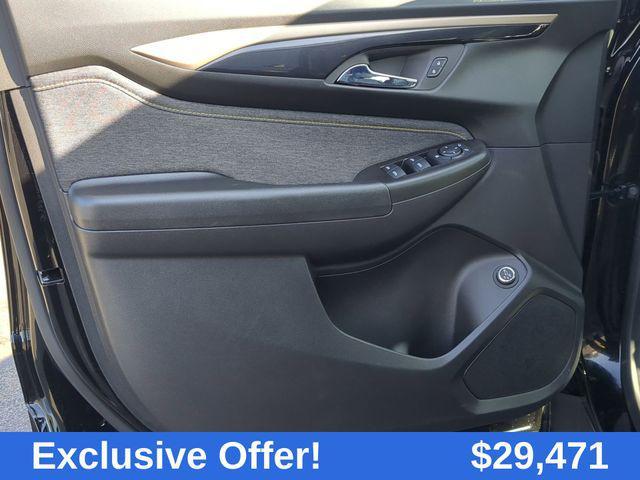 used 2025 Chevrolet TrailBlazer car, priced at $29,471