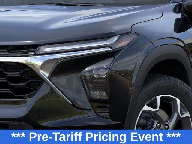new 2025 Chevrolet Trax car, priced at $25,385