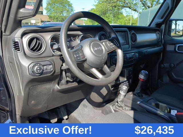 used 2022 Jeep Gladiator car, priced at $26,290