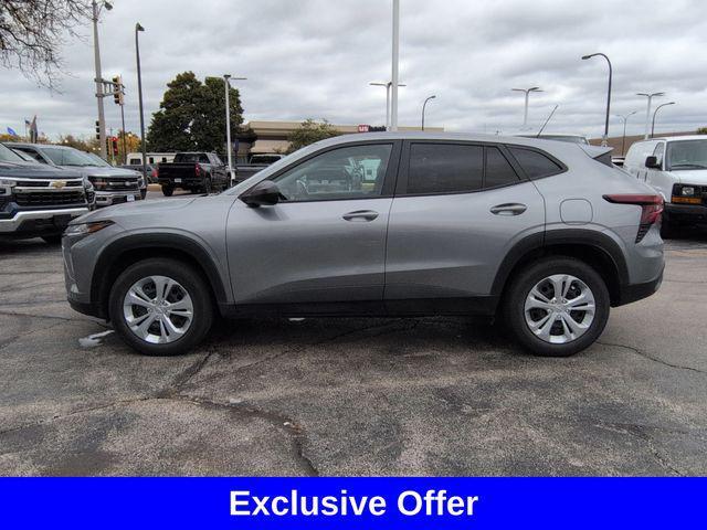 used 2025 Chevrolet Trax car, priced at $19,999