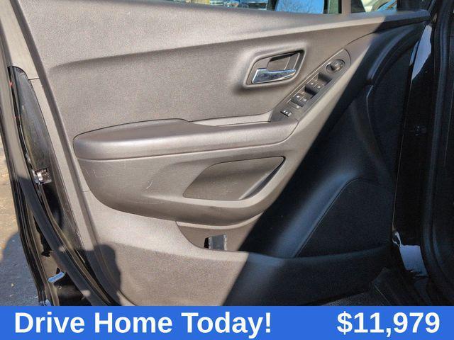 used 2020 Chevrolet Trax car, priced at $11,198