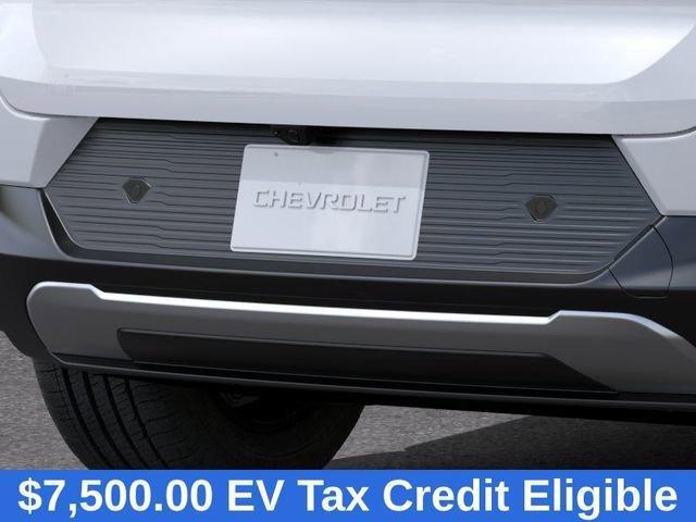 new 2024 Chevrolet Equinox car, priced at $43,295