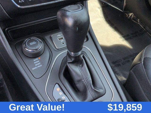 used 2022 Jeep Cherokee car, priced at $19,859