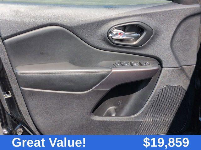 used 2022 Jeep Cherokee car, priced at $19,859