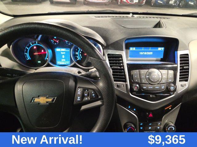 used 2014 Chevrolet Cruze car, priced at $9,365