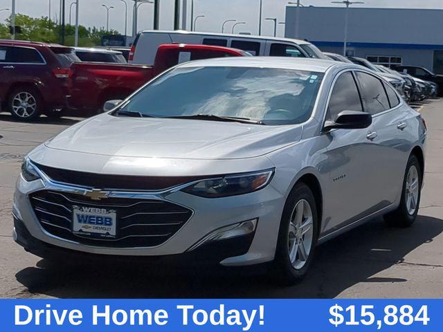used 2021 Chevrolet Malibu car, priced at $15,884