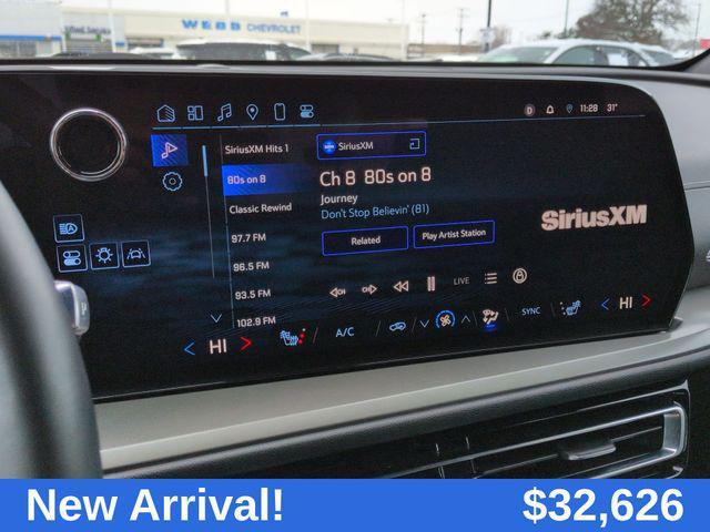 used 2024 Chevrolet Traverse car, priced at $32,626