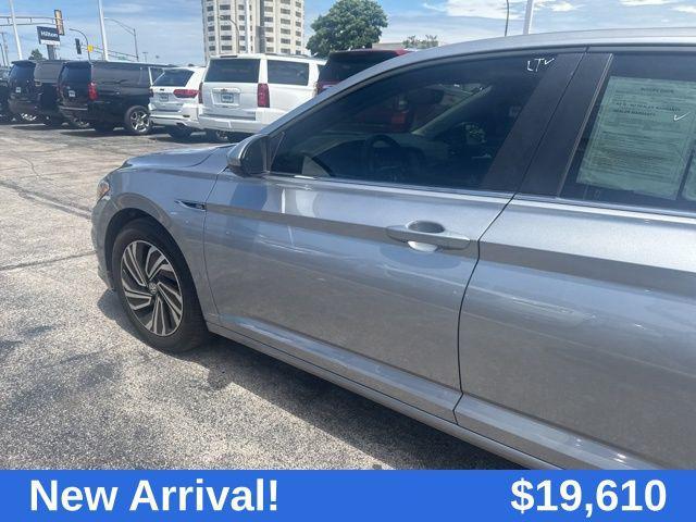 used 2020 Volkswagen Jetta car, priced at $19,610