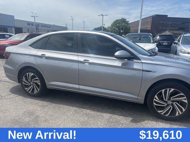 used 2020 Volkswagen Jetta car, priced at $19,610