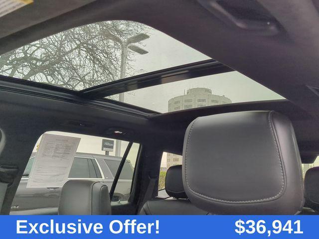 used 2022 Cadillac XT6 car, priced at $36,941