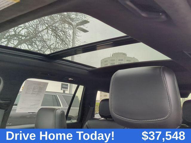 used 2022 Cadillac XT6 car, priced at $37,548
