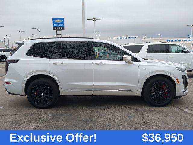 used 2022 Cadillac XT6 car, priced at $36,950