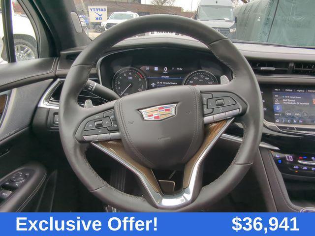 used 2022 Cadillac XT6 car, priced at $36,941