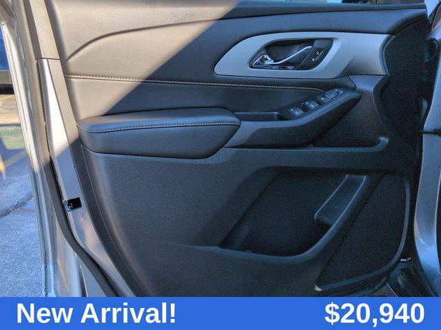 used 2020 Chevrolet Traverse car, priced at $20,940