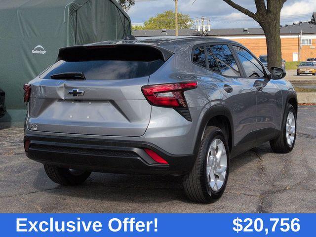 used 2025 Chevrolet Trax car, priced at $20,756