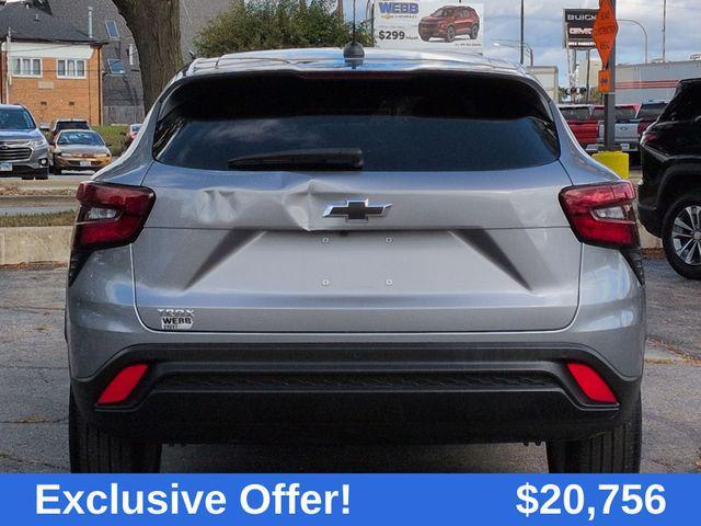used 2025 Chevrolet Trax car, priced at $20,756
