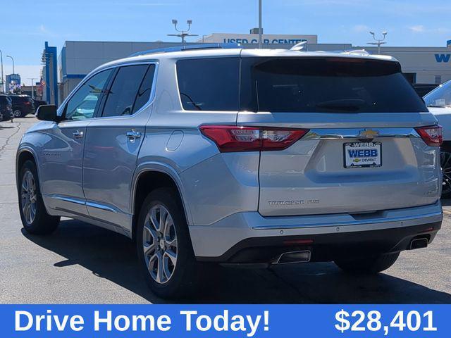 used 2019 Chevrolet Traverse car, priced at $28,401