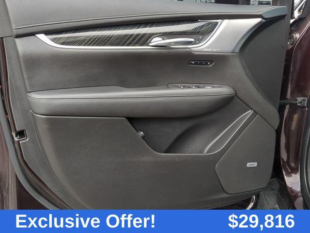 used 2021 Cadillac XT6 car, priced at $29,990