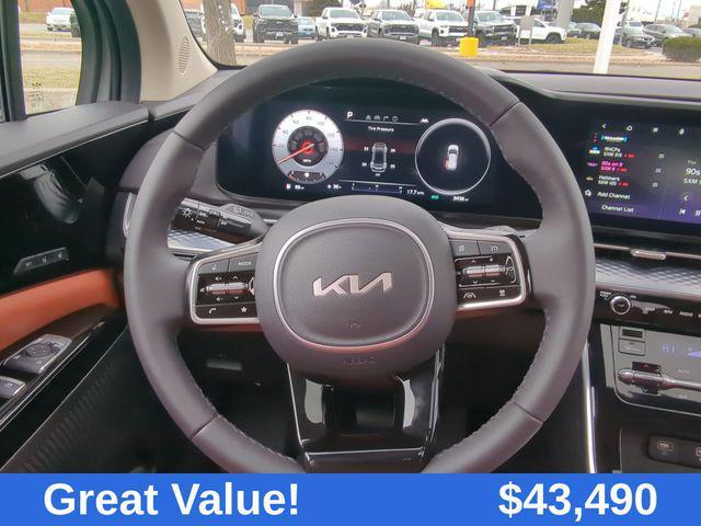 used 2024 Kia Carnival car, priced at $43,490