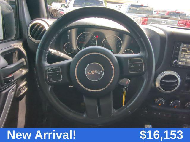 used 2014 Jeep Wrangler Unlimited car, priced at $16,153