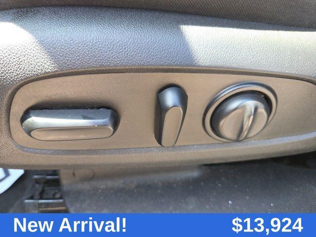 used 2019 Chevrolet Equinox car, priced at $13,924