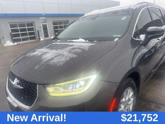 used 2022 Chrysler Pacifica car, priced at $21,752