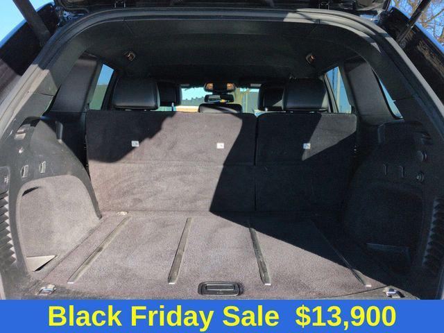 used 2015 Jeep Grand Cherokee car, priced at $13,900