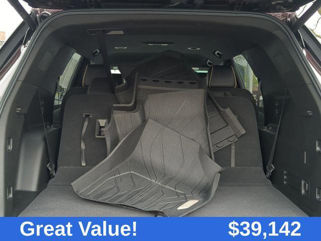 used 2023 Chevrolet Traverse car, priced at $39,142