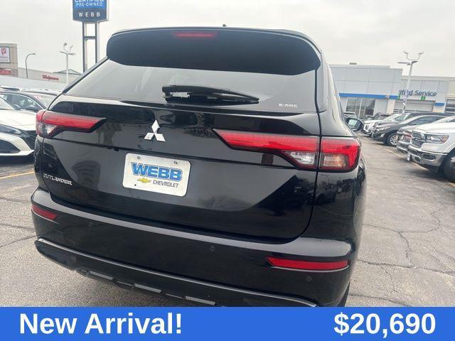 used 2022 Mitsubishi Outlander car, priced at $20,690