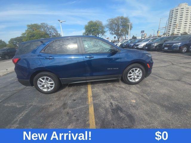 used 2022 Chevrolet Equinox car, priced at $19,525