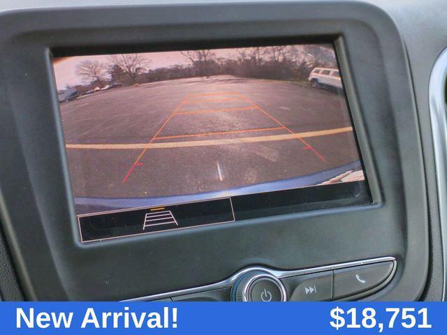 used 2022 Chevrolet Equinox car, priced at $18,302