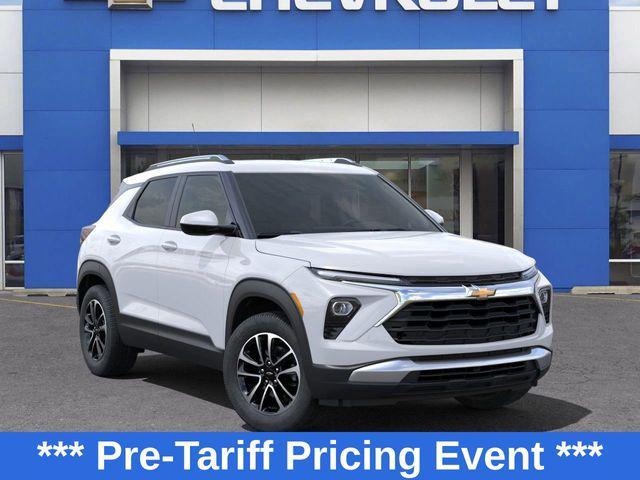 new 2025 Chevrolet TrailBlazer car, priced at $24,236