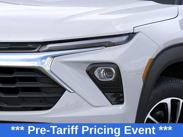 new 2025 Chevrolet TrailBlazer car, priced at $24,236