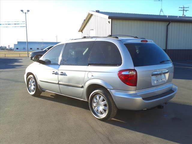 used 2006 Chrysler Town & Country car, priced at $7,950