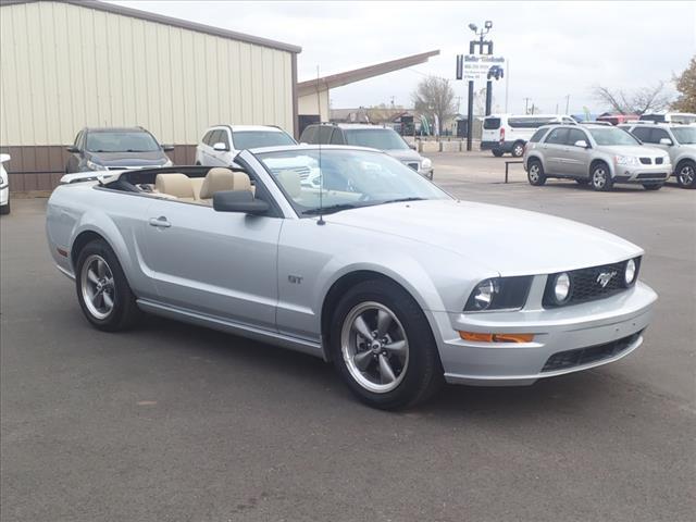 used 2005 Ford Mustang car, priced at $9,950