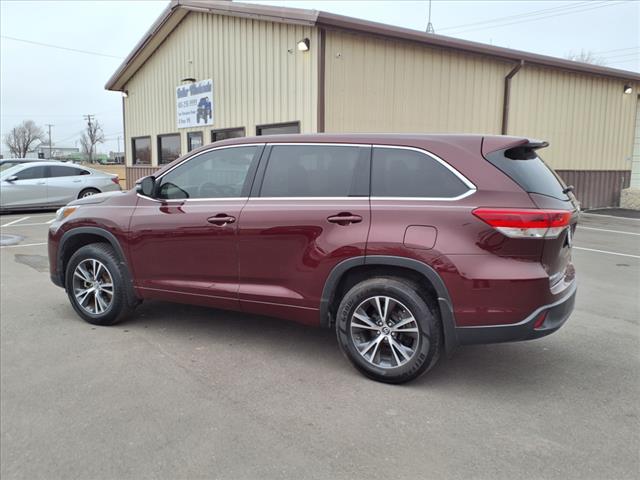 used 2018 Toyota Highlander car, priced at $15,950