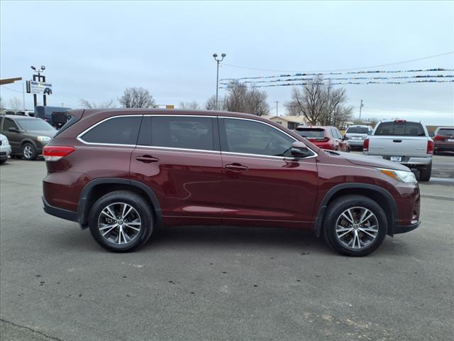 used 2018 Toyota Highlander car, priced at $15,950