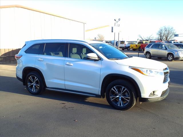 used 2016 Toyota Highlander car, priced at $14,950