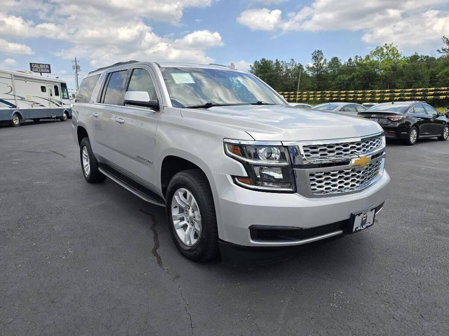 used 2019 Chevrolet Suburban car, priced at $27,995